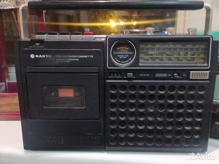 Магнитофон Sanyo M243OH