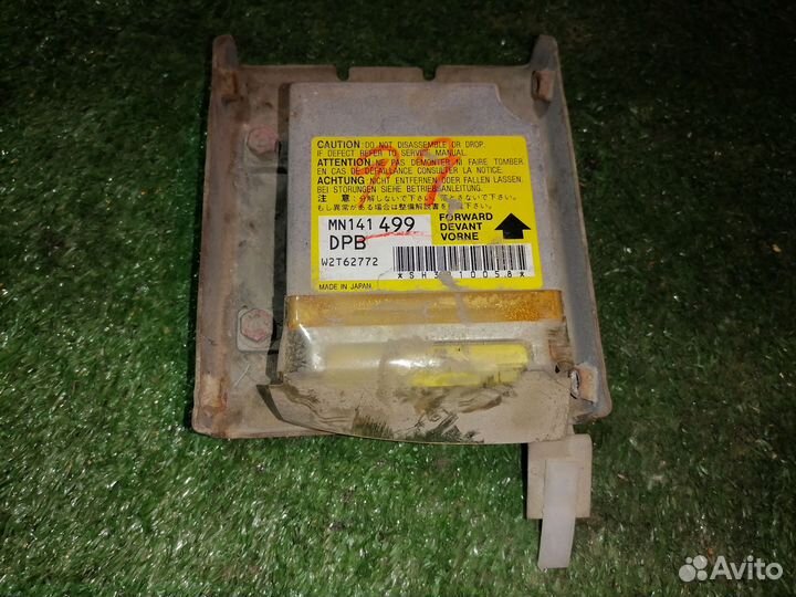 Блок управления airbag MN141499 Mitsubishi Outland