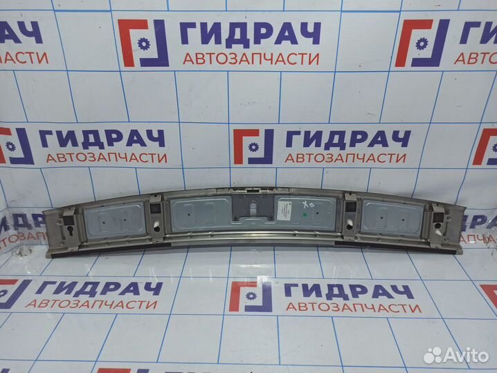 Обшивка багажника на заднюю панель Porsche Cayenne