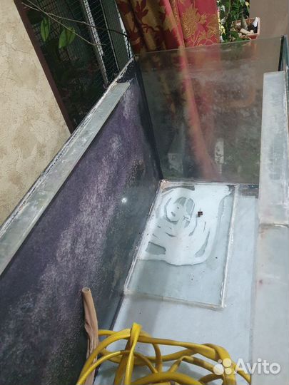 Аквариум с тумбой на 240 литров