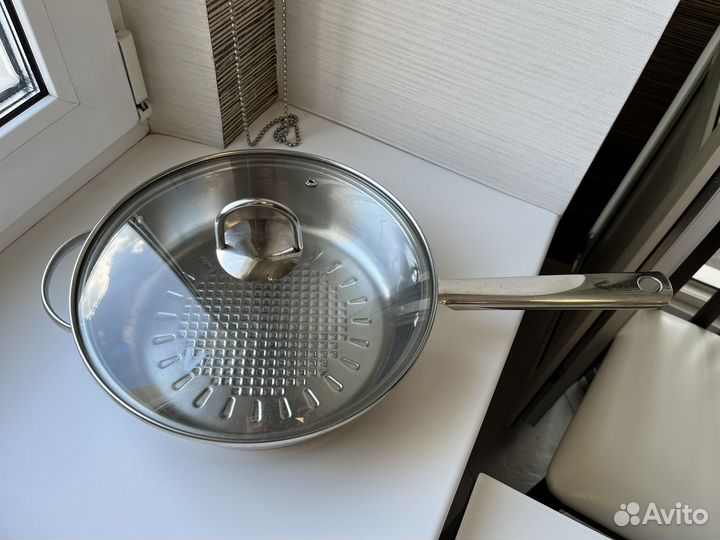 Сковорода с крышкой