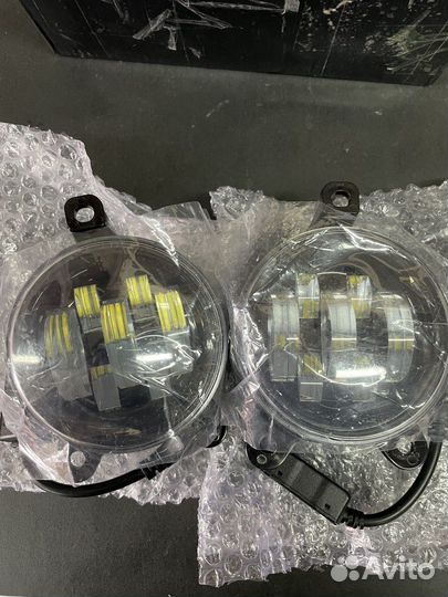Противотуманные фары на Chevrolet Niva
