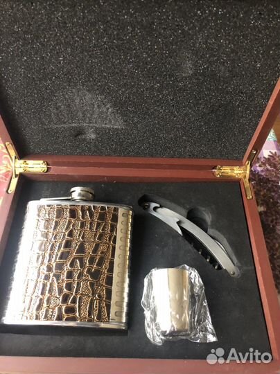 Подарочный набор фляжка