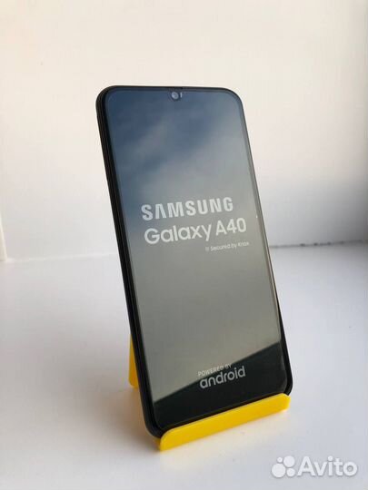 Samsung Galaxy A40, 4/64 ГБ