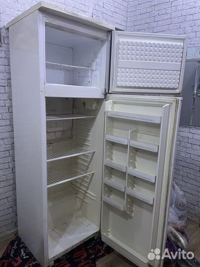 Холодильник