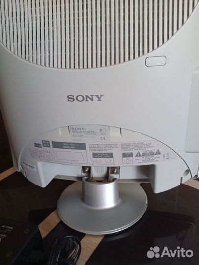 Телевизор Sony Wega klv-15r3e