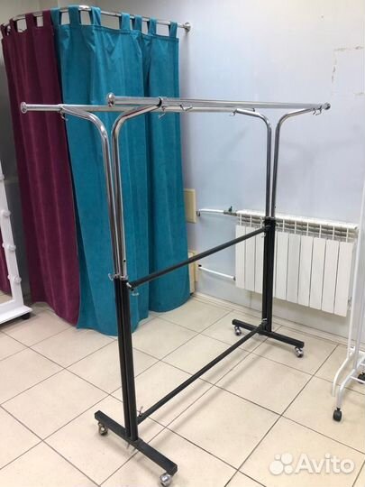 Вешало для одежды напольное