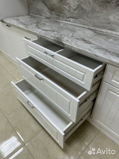 Кухня Пилот 4.20