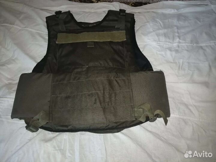 Бронежилет
