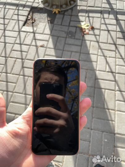 iPhone Xr, 64 ГБ