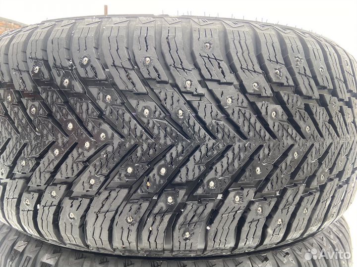 Nokian Tyres Hakkapeliitta 10p SUV 275/50 R20