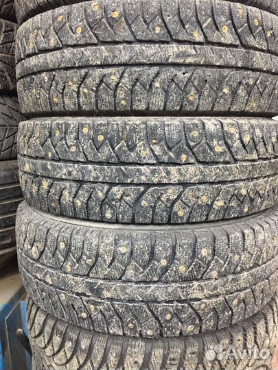 Bridgestone Ice Cruiser 7000 185/70 R14 88T