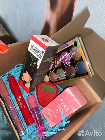 Бокс с косметикой