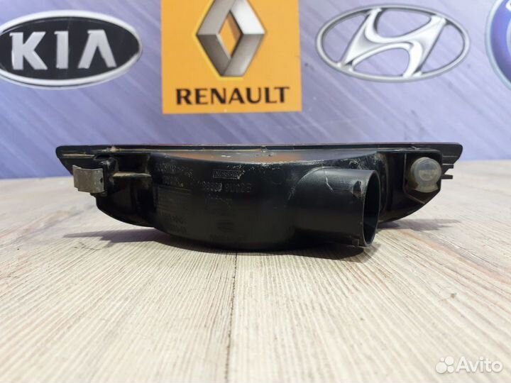Фонарь противотуманный задний Nissan note E11