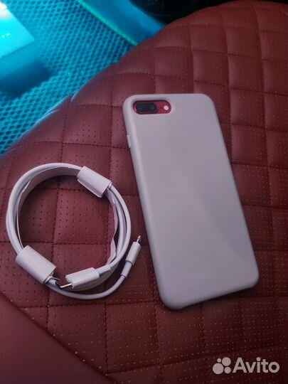 iPhone 8 Plus, 64 ГБ
