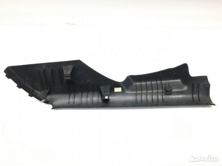 Обшивка стойки задняя левая Volkswagen Polo седан