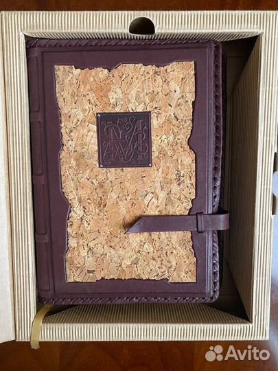 Ежедневник в обложке ручной работы из натуральной