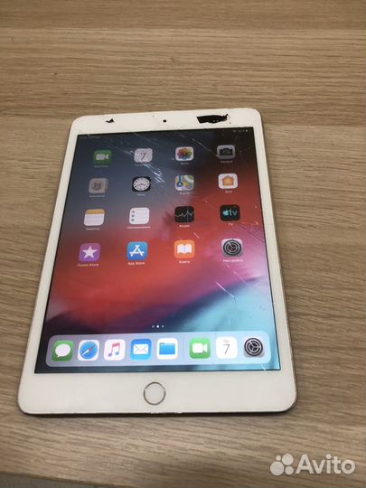 iPad Mini 3 64Gb WiFi RU/A Разбит No Touch ID