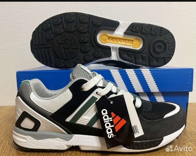 Кроссовки adidas torsion