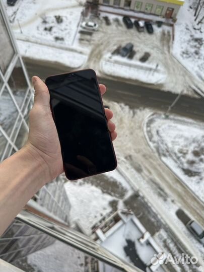 iPhone 8 Plus, 64 ГБ