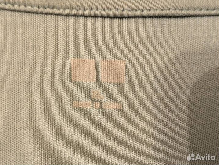 Свитшот Uniqlo, оригинал, 48