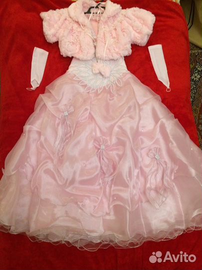 Праздничное платье