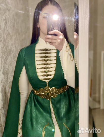 Национальное свадебное платье