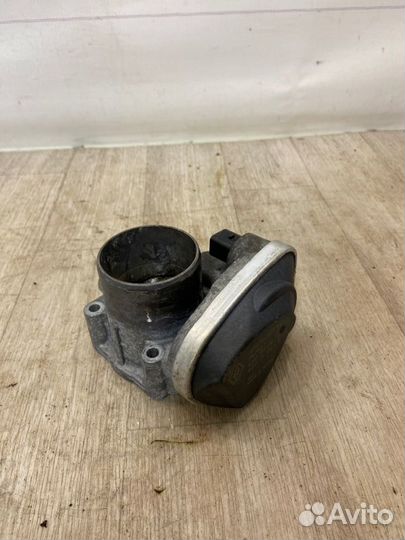 Дроссельная заслонка Renault Megane 2 BM1R K4MD812