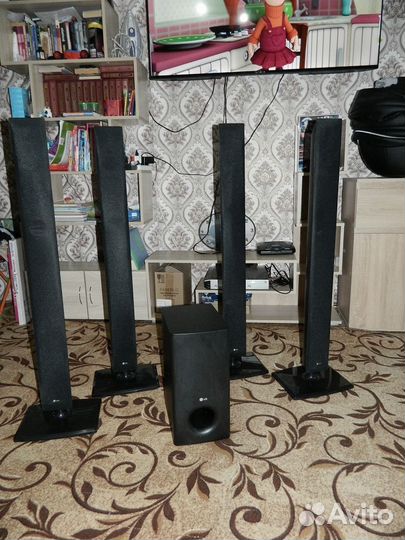 Колонки Домашнего кинотеатра