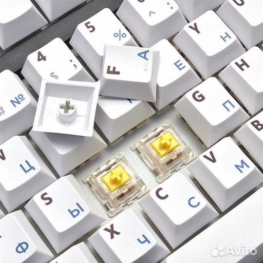 Механическая клавиатура red square