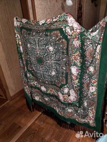 Павловопосадский шерстяной платок