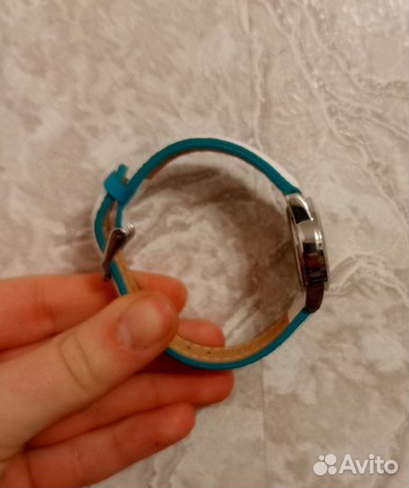 Часы наручные женские