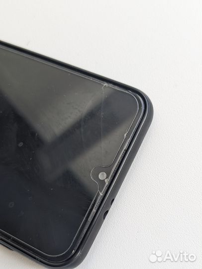Xiaomi Mi 9 SE, 8/128 ГБ