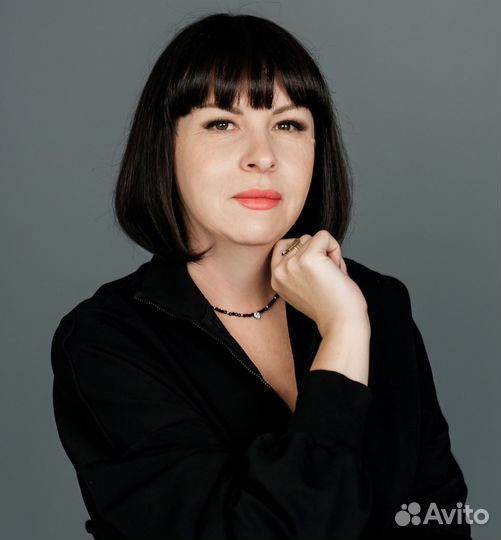 Стилист имиджмейкер