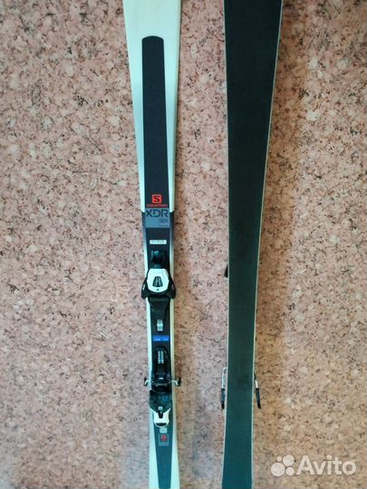 Горные лыжи мужские комплект