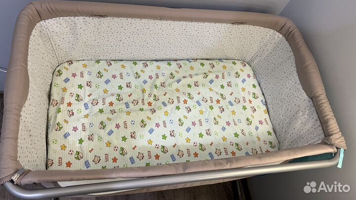 Детская кроватка Chicco next2me