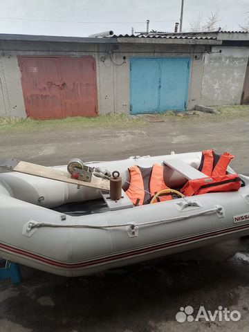 Лодка nissamaran tornado 320 TR