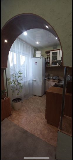 4-к. квартира, 60 м², 5/5 эт.