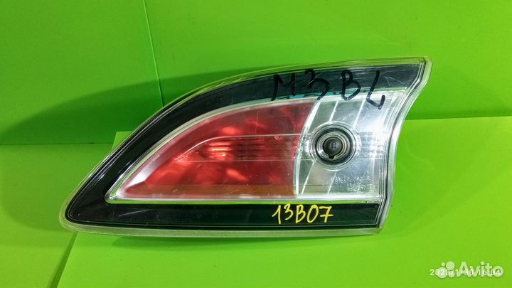 Фонарь внутренний правый для Mazda 3 2009-2013