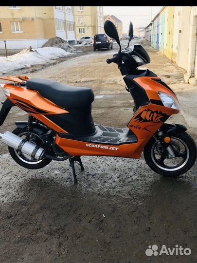 Скутер 150кубов