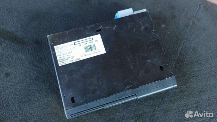 CD чейнджер для Peugeot 607