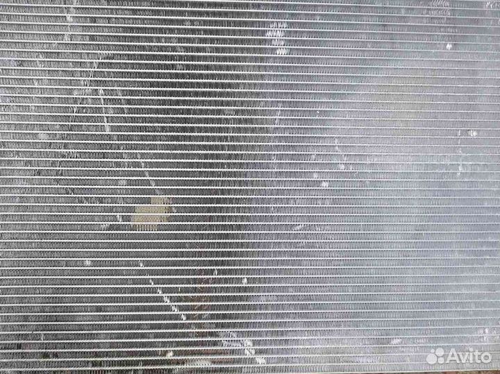 Радиатор кондиционера 52460418 Opel Omega B 2.5L