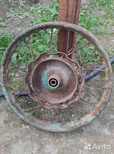 Колесо мотоцикл урал
