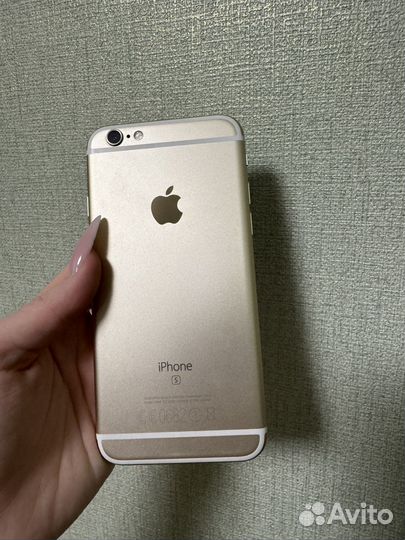 iPhone 6S, 32 ГБ