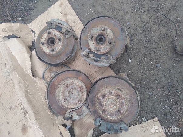 Дисковые тормоза