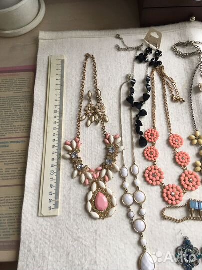 Ожерелья пакетом