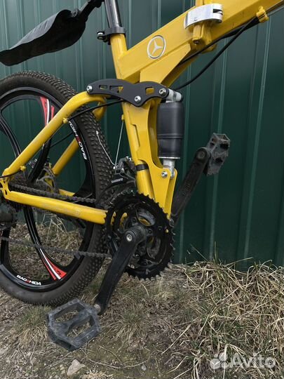 Велосипед Mercedes-Benz