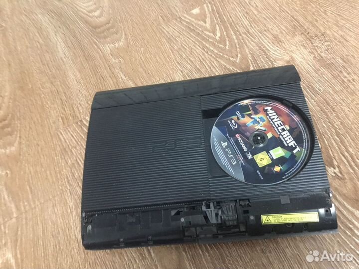 Sony playstation 3 super slim 500gb+Геймпад