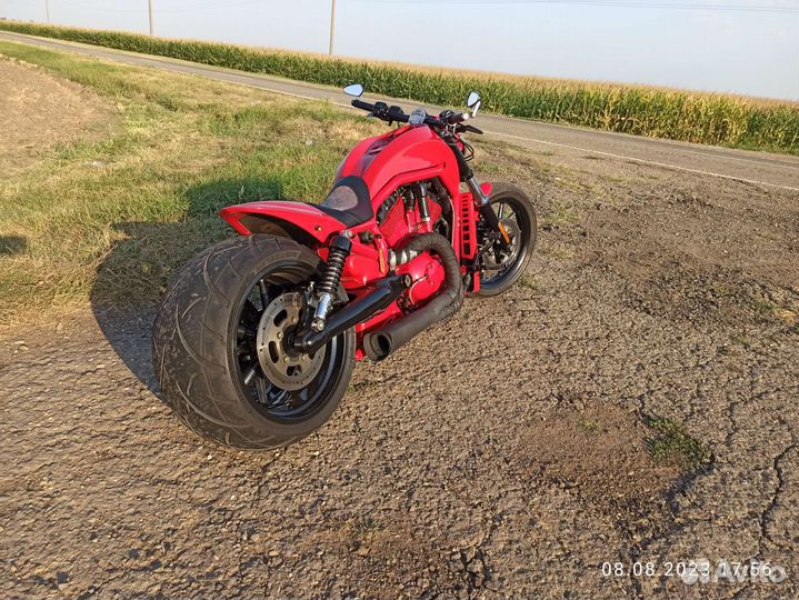 Harley-Davidson -V-Rod