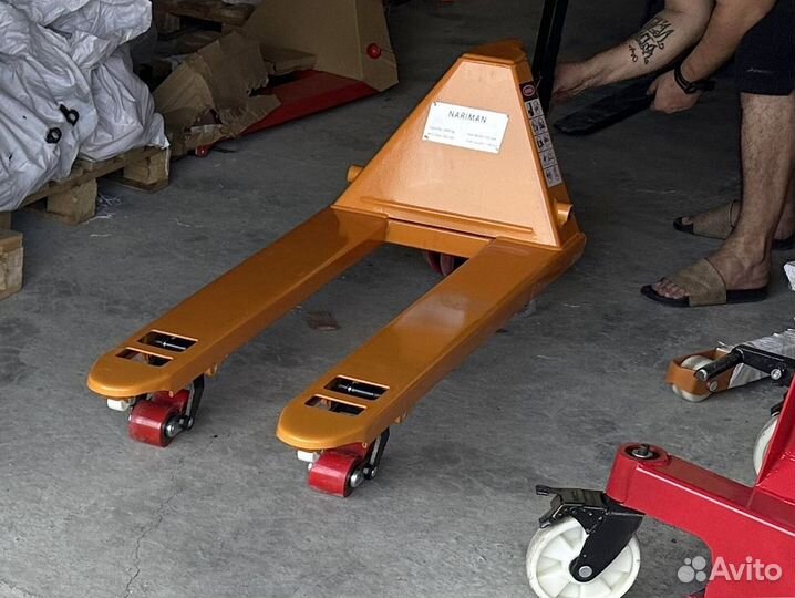 Рохля гидравлическая с подъемным механизмом 2 тонны